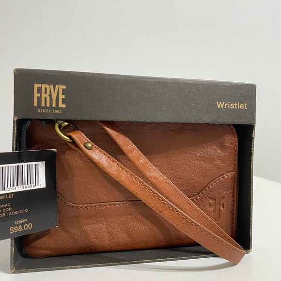 NWT Frye Wristlet - Picture 2 of 6